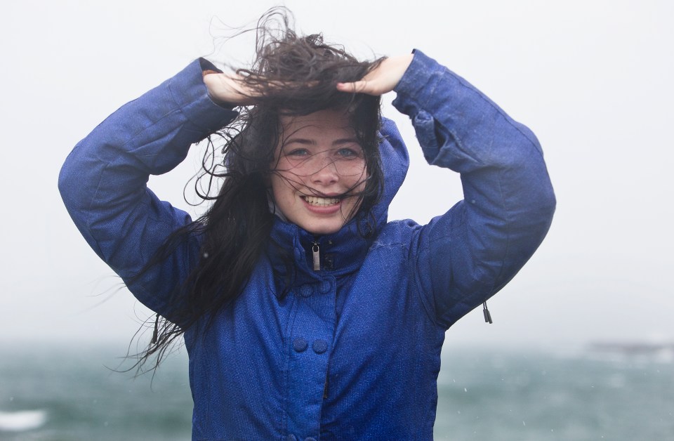 Dallas Road Storm Nov 17, 2015 ©Kevin Light Macleans 0030