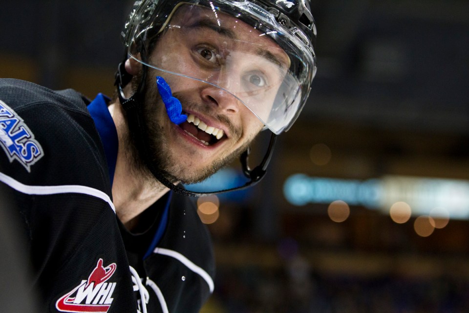 Royals beat Cheifs 5-3