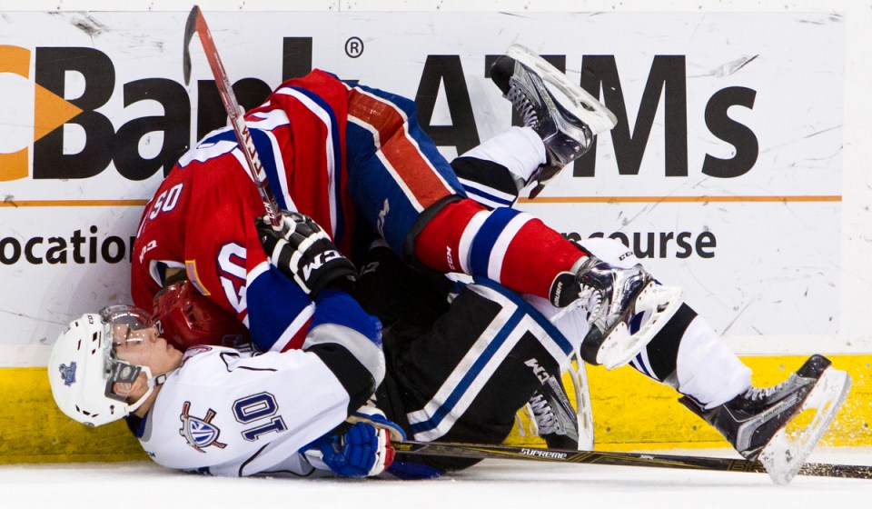 Royals beat Cheifs 5-3