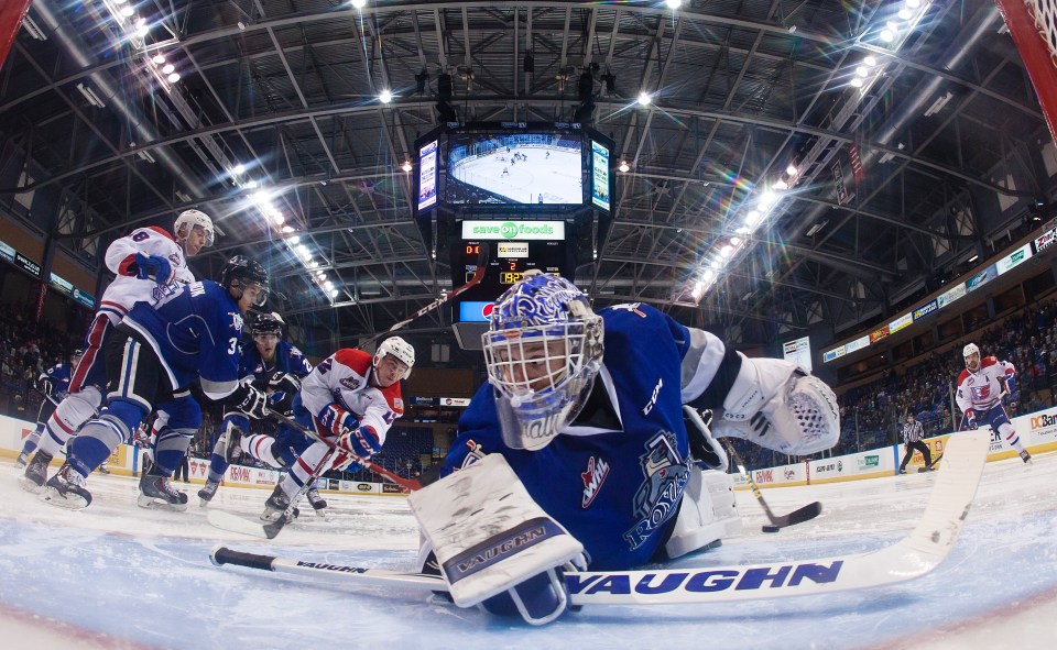 0085 0006 Victoria Royals vs Spokane Chiefs Oct 6, 2015 ©KevinLIghtPhoto 0067