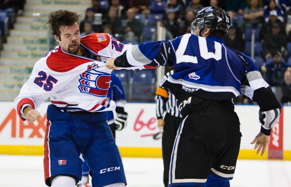 0086 0007 Victoria Royals vs Spokane Chiefs Oct 6, 2015 ©KevinLIghtPhoto 0096