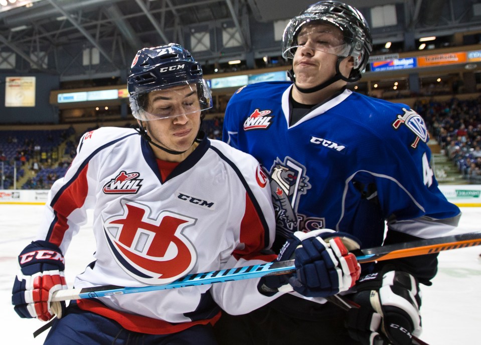 0094 0015 Victoria Royals vs Lethbridge Hurricanes Oct 27, 2015 ©KevinLightPhoto _31Q3274