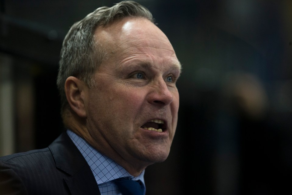 Victoria Royals beat the Calgary Hitmen 5-1