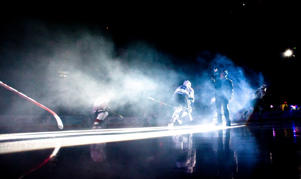 Victoria Royals beat the Edmonton Oil Kings 8-2