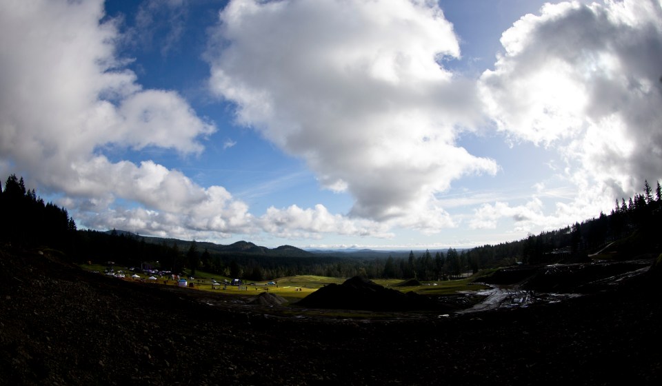 2 Canada Cup Bear Mountain March 5, 2016 ©KevinLIghtPhoto_31Q0684