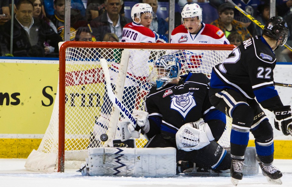 Cheifs beat Royals 4-1 in game 5.