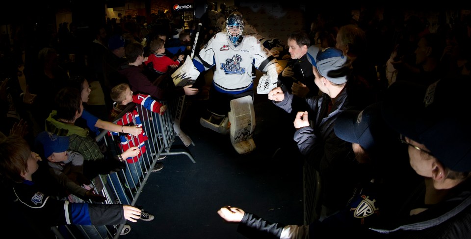 Griffen Outhouse © Kevin Light PhotoVictoria Royals vs Everette Silvertips March 19, 2016 ©KevinLIghtPhoto _31Q3327