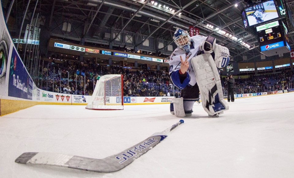 griffen-outhouse-royals-vs-warriors-jan-14-2017-kevinlightphoto-_mg_5912