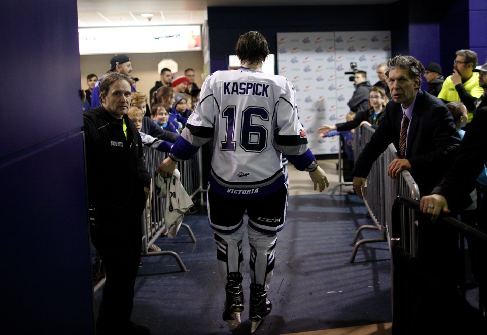 20 Victoria Royals vs Calgary Hitmen January 27, 2018_©KevinLight_48A0939A